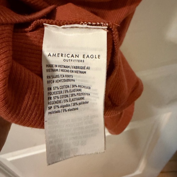 American Eagle Baby Tee, Size M - Picture 4 of 4